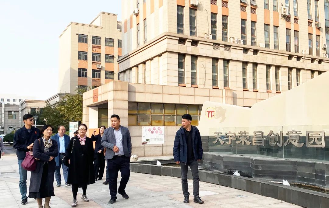 undefined 圖片關鍵詞