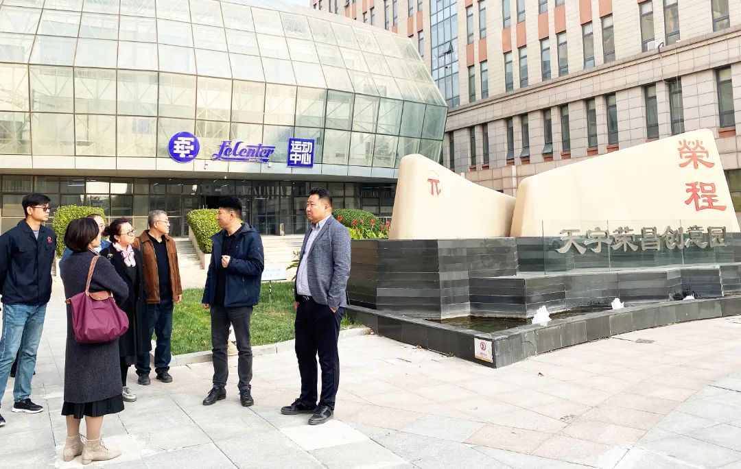 undefined 圖片關鍵詞