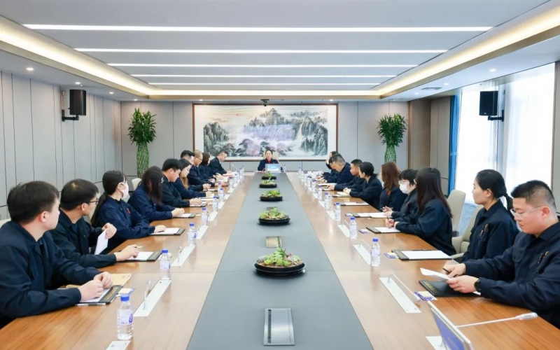 榮程新智研究院、榮程學院、榮程普濟公益基金會聯(lián)合召開2024年工作總結和2025年工作部署會議